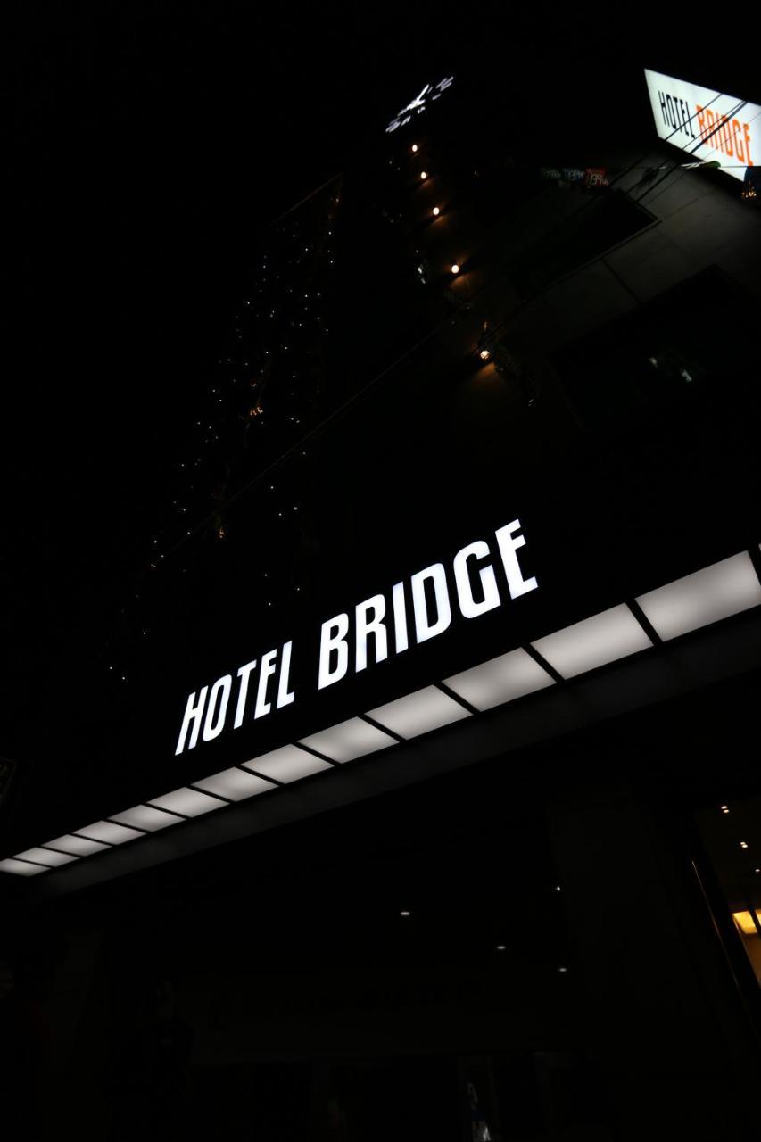 Hotel Bridge Puszan Kültér fotó